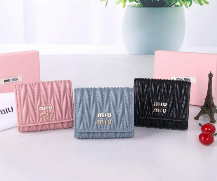 Picture of Miu Miu Wallets _SKUfw221094690fw